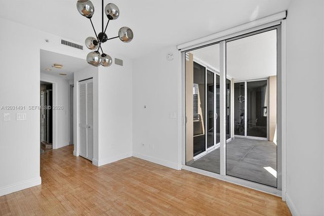 848 Brickell Key Drive 3402, Miami, FL 33131