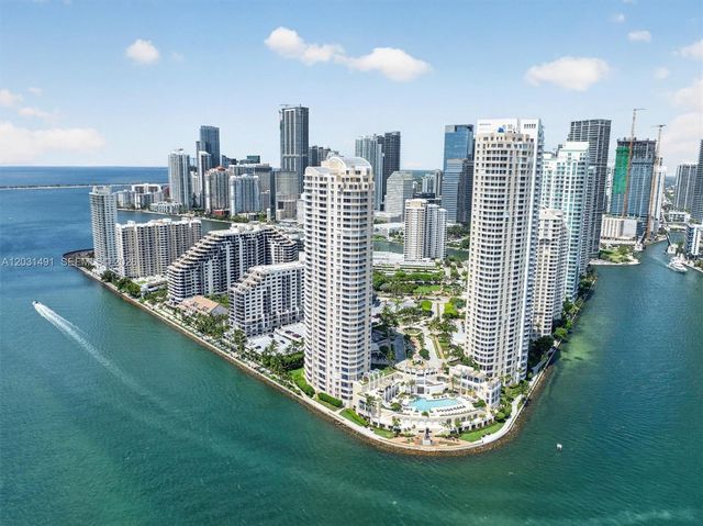 848 Brickell Key Drive 3402, Miami, FL 33131