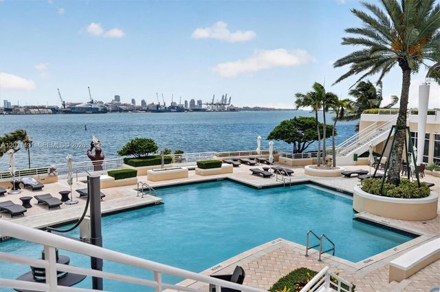 848 Brickell Key Drive 3402, Miami, FL 33131