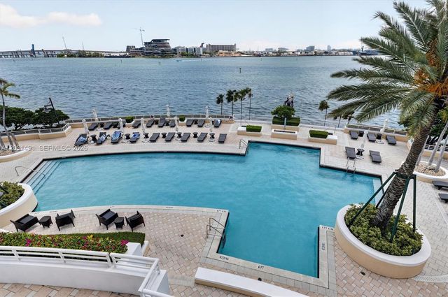 848 Brickell Key Drive 3402, Miami, FL 33131