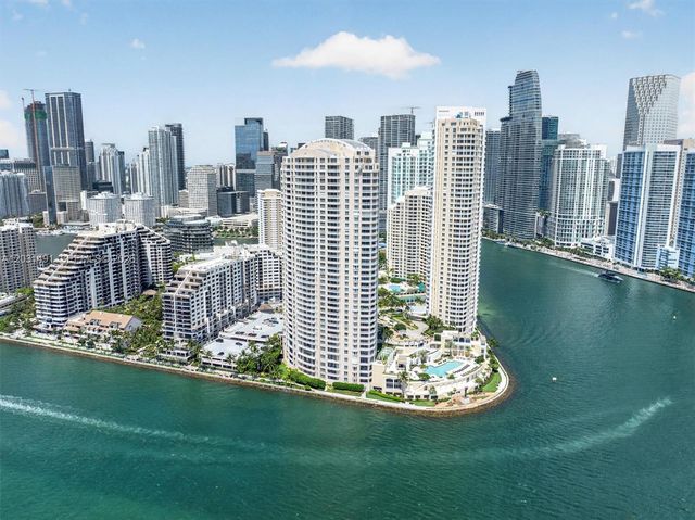 848 Brickell Key Drive 3402, Miami, FL 33131