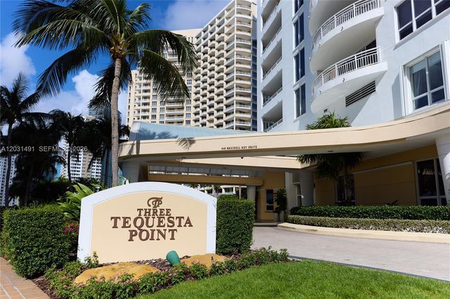 848 Brickell Key Drive 3402, Miami, FL 33131