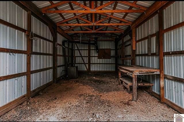 220 Valiant Drive, Paducah, KY 42001