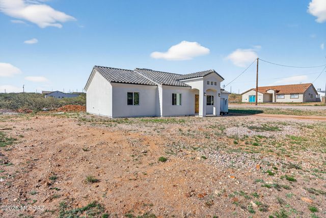 42 Via Irak N, Rio Rico, AZ 85648