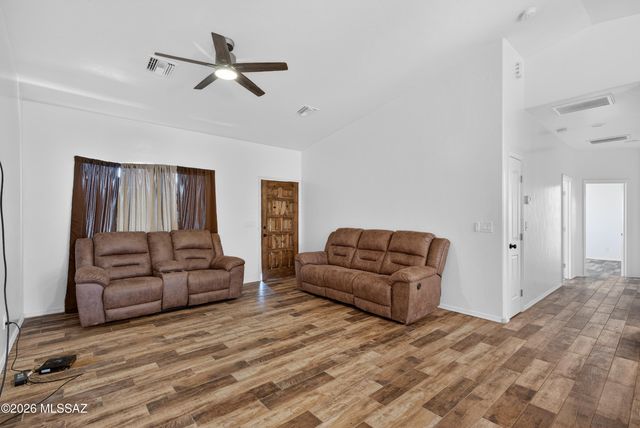 42 Via Irak N, Rio Rico, AZ 85648