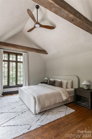21 Lynwood Road, Asheville, NC 28804
