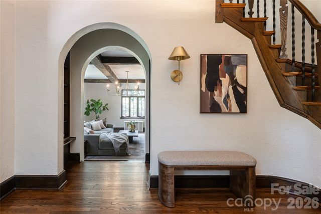 21 Lynwood Road, Asheville, NC 28804