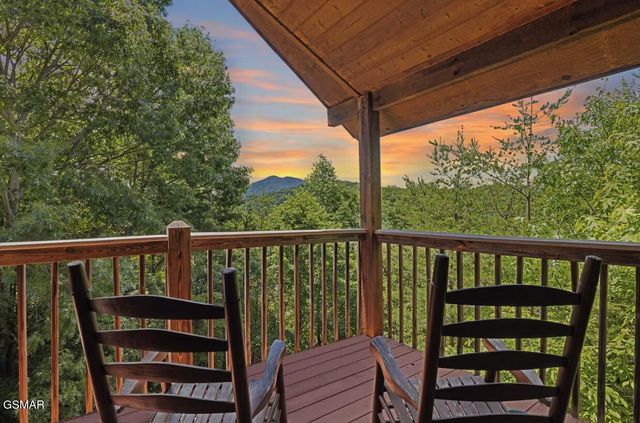 3855 Millers Ridge Way, Sevierville, TN 37862
