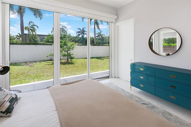 7441 NW 102nd Court, Doral, FL 33178