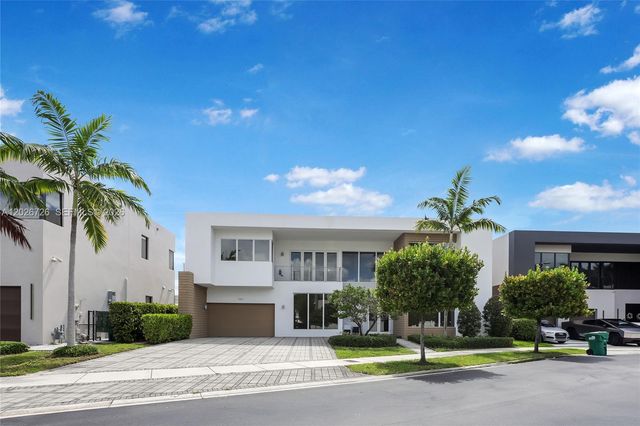 7441 NW 102nd Court, Doral, FL 33178