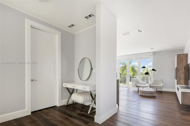 7441 NW 102nd Court, Doral, FL 33178