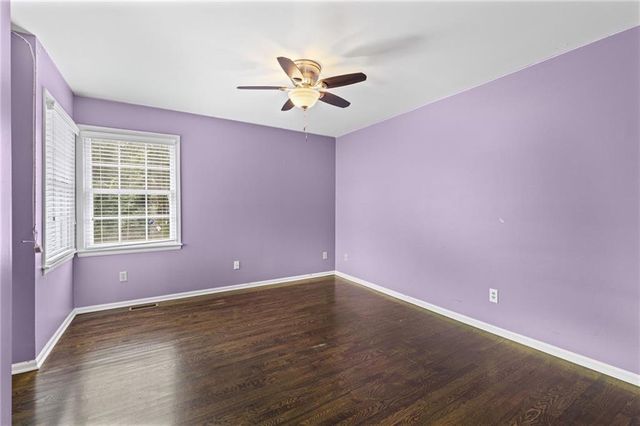 4993 W 129th Place, Leawood, KS 66209