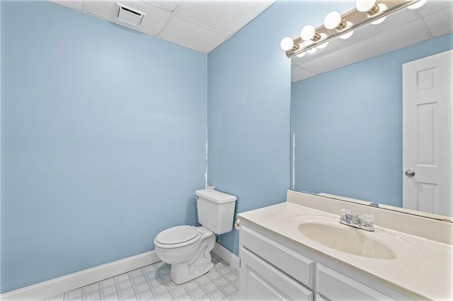 4993 W 129th Place, Leawood, KS 66209