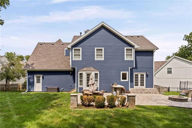 4993 W 129th Place, Leawood, KS 66209