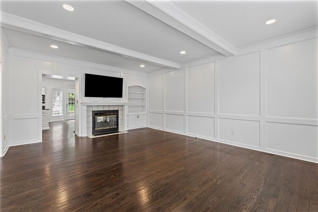 4993 W 129th Place, Leawood, KS 66209