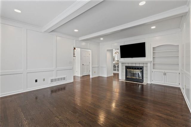 4993 W 129th Place, Leawood, KS 66209