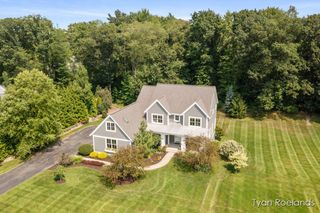 3757 Lake Birch Street, Grand Rapids, MI 49525