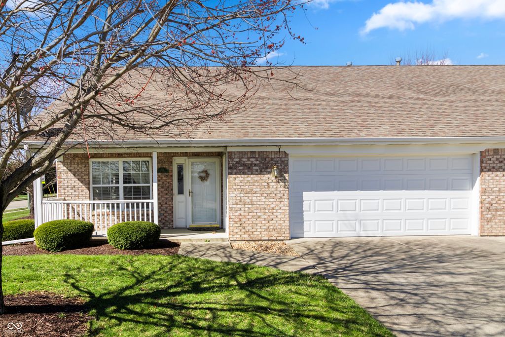 201 N Blue Ribbon Court, Rushville, IN 46173