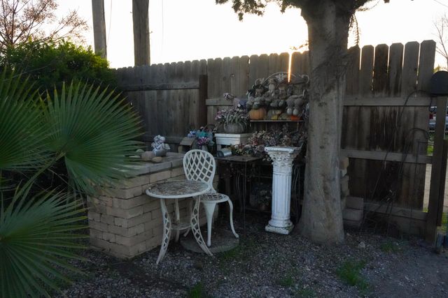 1705 E Foster Drive B, Tulare, CA 93274