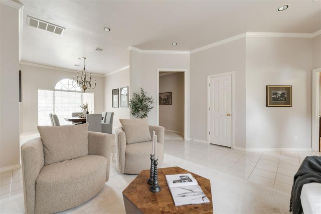601 Wildmeadow Drive, Edmond, OK 73003