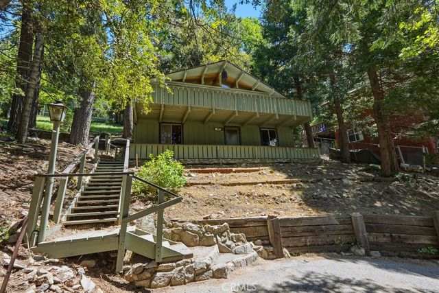 997 Berne, Crestline, CA 92325