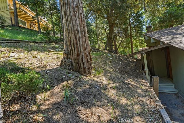 997 Berne, Crestline, CA 92325
