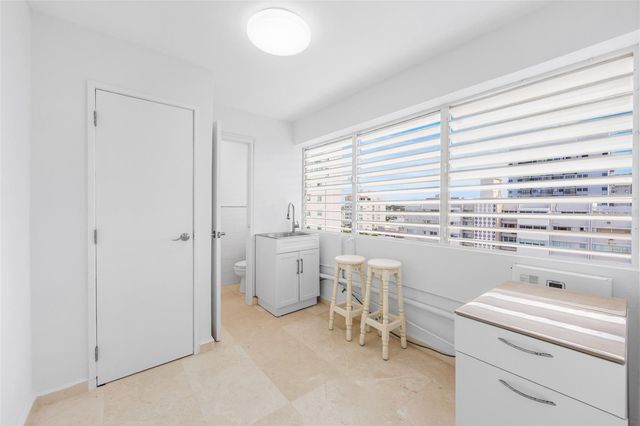 51 KING'S COURT STREET 14B, San Juan, PR 00911