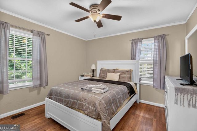2727 Humphries Street, East Point, GA 30344