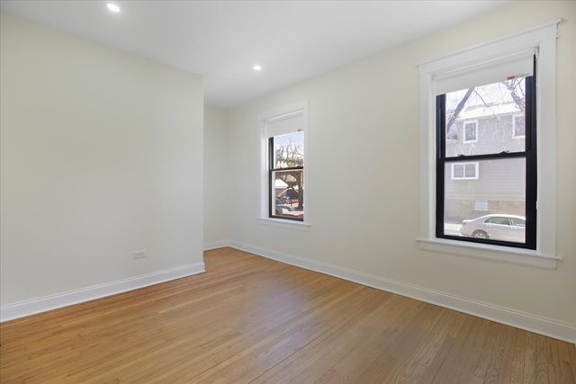 4636 N Hamilton Avenue 1, Chicago, IL 60625