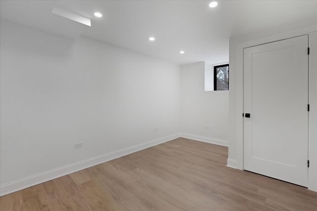 4636 N Hamilton Avenue 1, Chicago, IL 60625