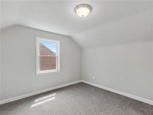 3805 Washington Boulevard, University Heights, OH 44118