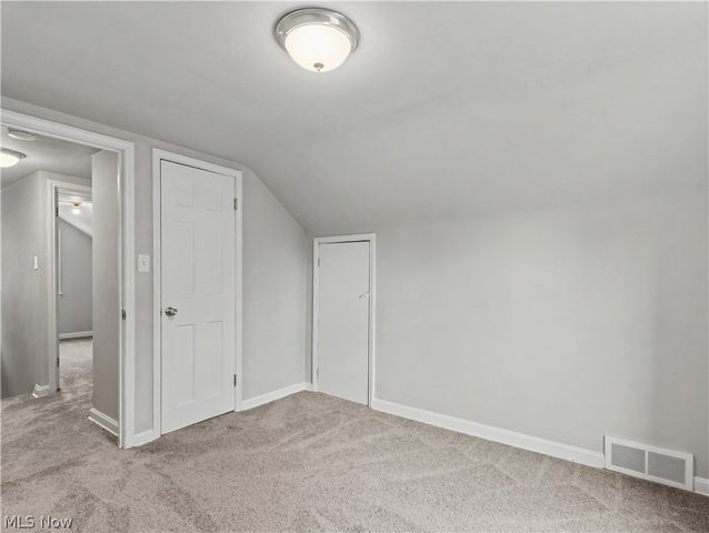 3805 Washington Boulevard, University Heights, OH 44118
