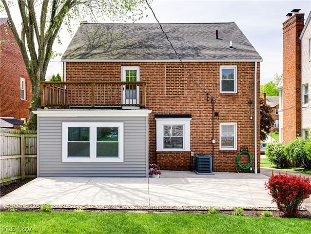 3805 Washington Boulevard, University Heights, OH 44118