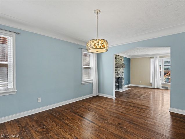 3805 Washington Boulevard, University Heights, OH 44118
