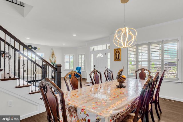 4555 LARK MEADOWS DR, Mechanicsburg, PA 17055