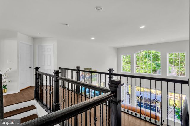4555 LARK MEADOWS DR, Mechanicsburg, PA 17055