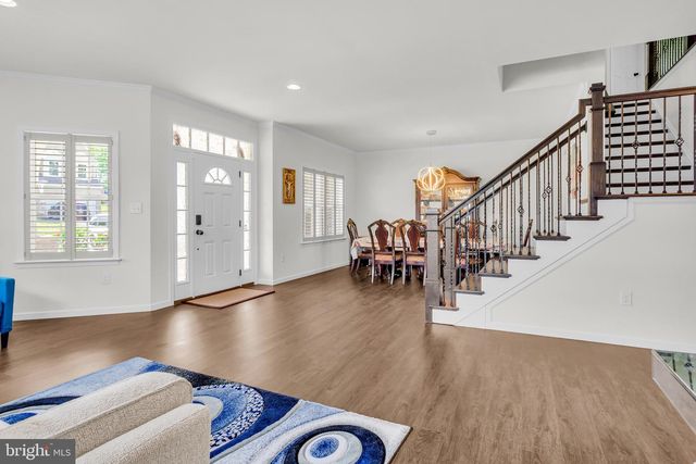 4555 LARK MEADOWS DR, Mechanicsburg, PA 17055