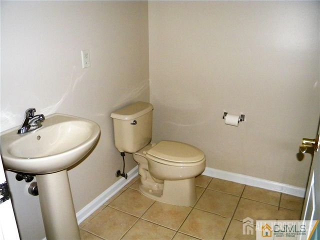 106 Sayreville Boulevard S, Sayreville, NJ 08872