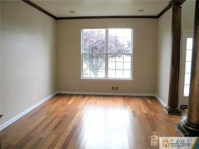 106 Sayreville Boulevard S, Sayreville, NJ 08872