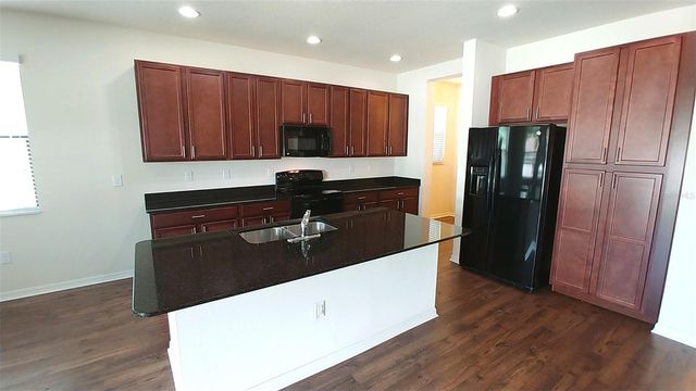 7013 ISLAND QUEEN COURT, Sarasota, FL 34233