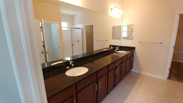 7013 ISLAND QUEEN COURT, Sarasota, FL 34233