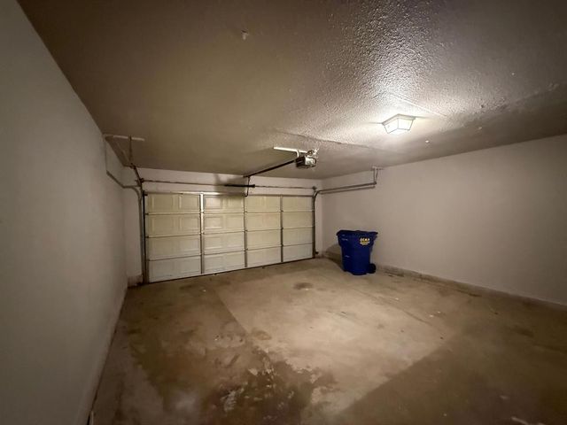 808 W Elder Drive, Mustang, OK 73064