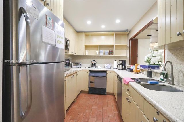 14141 SW 146th Ter, Miami, FL 33186