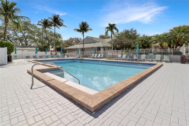 14141 SW 146th Ter, Miami, FL 33186