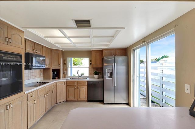 14141 SW 146th Ter, Miami, FL 33186