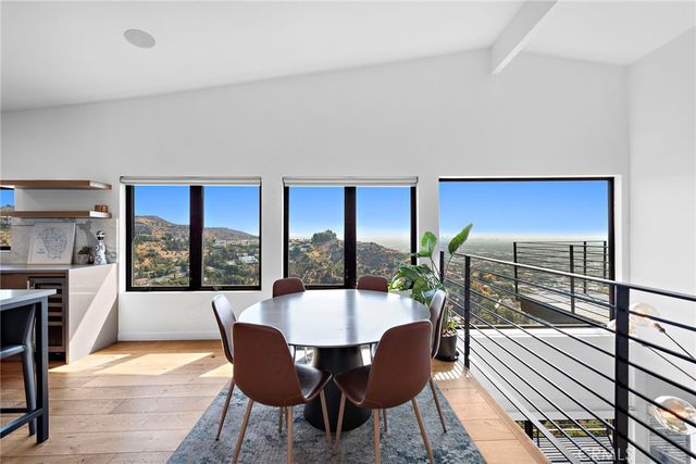 8179 Mannix, Los Angeles, CA 90046