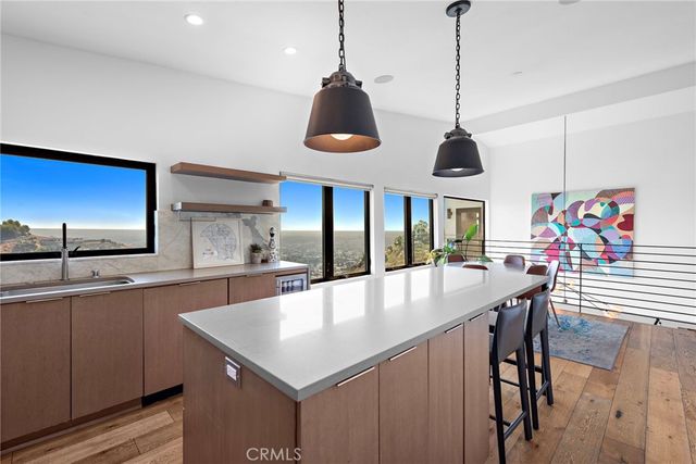 8179 Mannix, Los Angeles, CA 90046