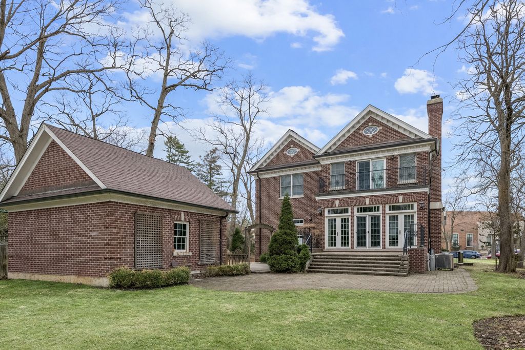 Image 57 of property listing at 430 South Avenue, Glencoe, IL 60022
