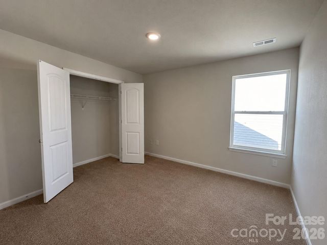 3003 Crescent Lake Lane, Charlotte, NC 28214
