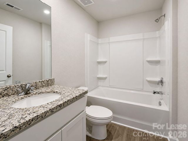 3003 Crescent Lake Lane, Charlotte, NC 28214